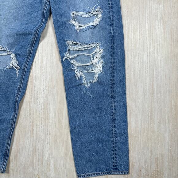 American Eagle 90s Boyfriend Distressed Ripped Casual Everyday Denim Jeans 2 - Picture 3 of 15
